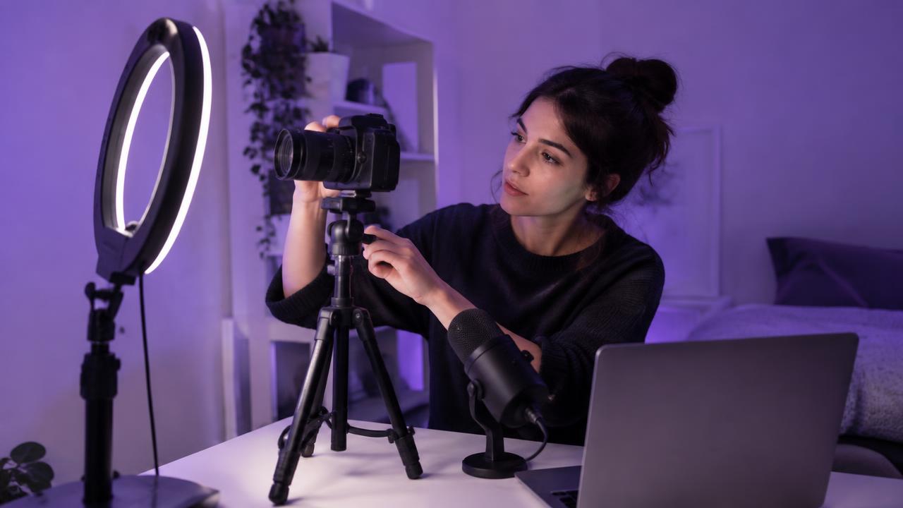 How to Start a YouTube Channel: Beginner's Checklist